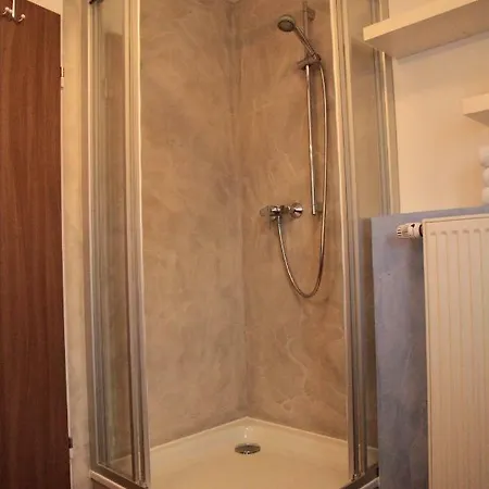 Alice Nahe Europapark Rulantica *