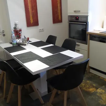 Alice Nahe Europapark Rulantica *